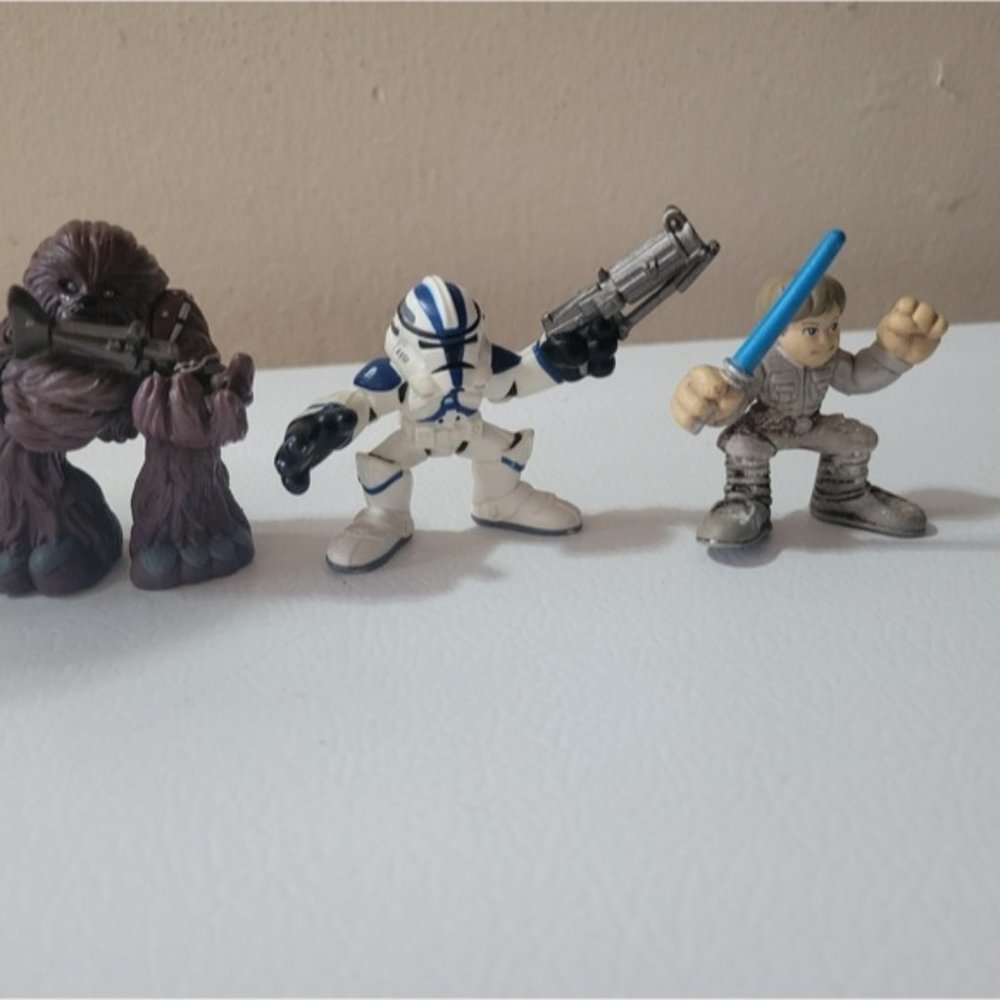 Hasbro Star Wars Galactic Heroes Tie Fighter with characters - Picture 7 of 8